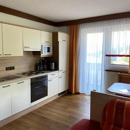 Hubner Apartment *