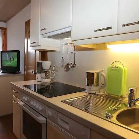 Hubner * רמסאו אם דכשטיין